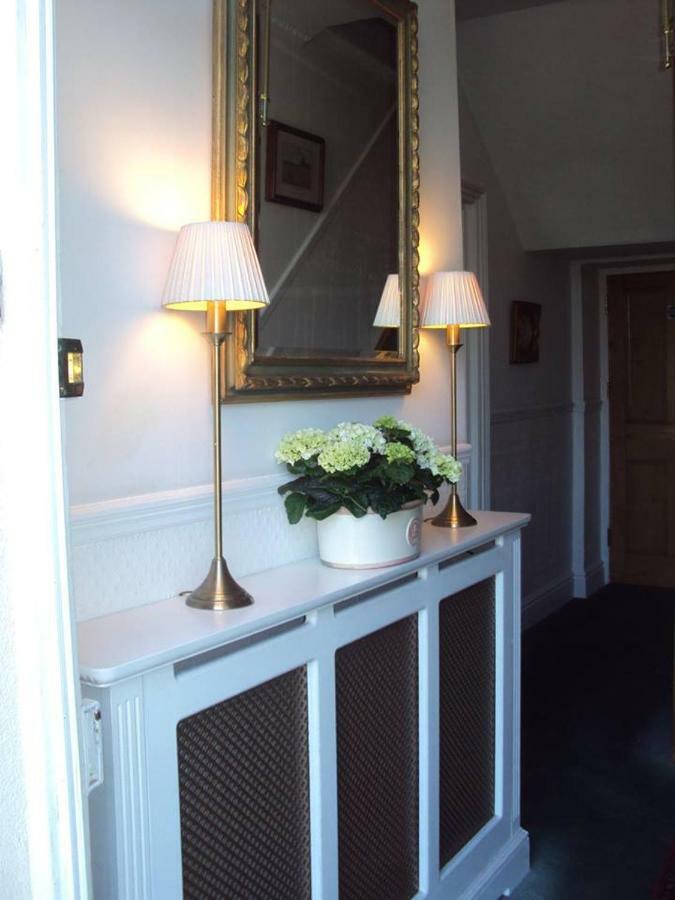 ルー Woodlands Bed & Breakfast エクステリア 写真